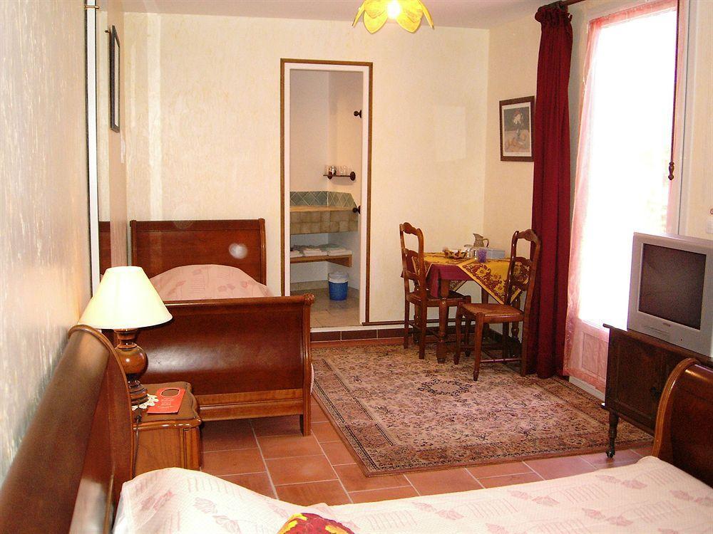 Mas Aurélia B&B Fréjus Kültér fotó