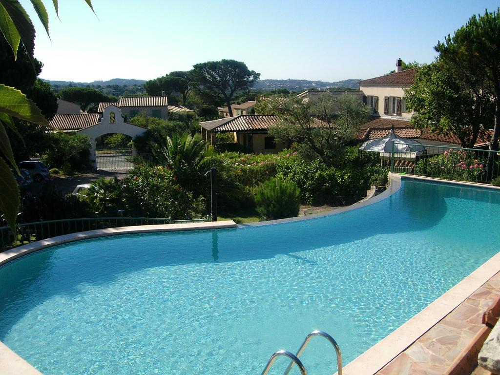 Mas Aurélia B&B Fréjus Kültér fotó