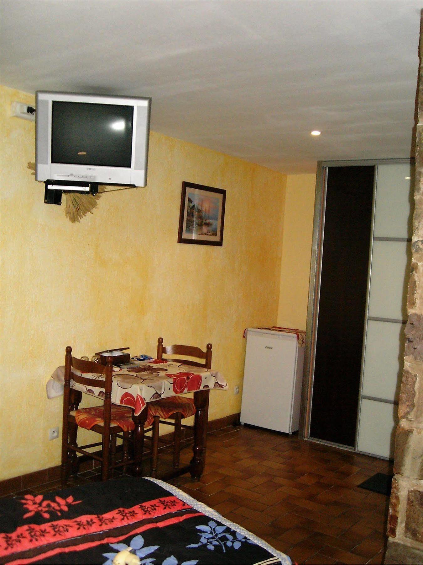 Mas Aurélia B&B Fréjus Kültér fotó